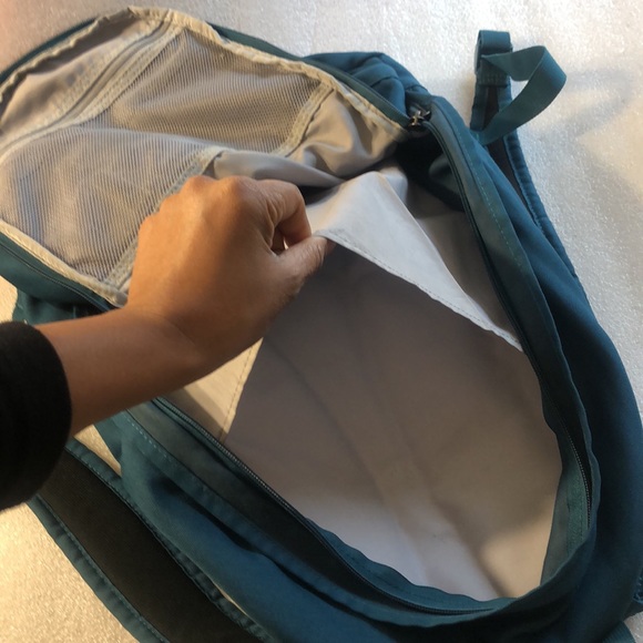 Nike bag pack . Jade green color - Picture 11 of 15